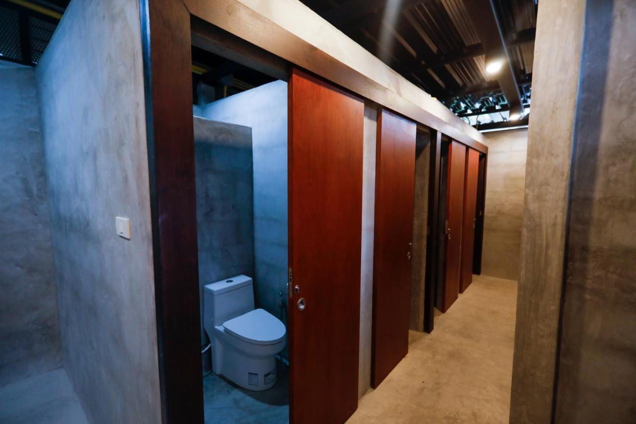 ทอลล์ ทรี กะตะ ภูเก็ต Hostel หาดกะตะ ภายนอก รูปภาพ